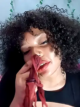 Snapshot of Sugartonguexx chatting on 22, 3, 2025 Sugartonguexx online show from 22, 3, 2025