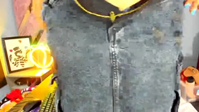 Mulan sexy01 online show from 25, 4, 2026