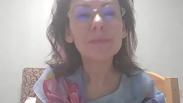 HollyJewel online show from 20, 2, 2025