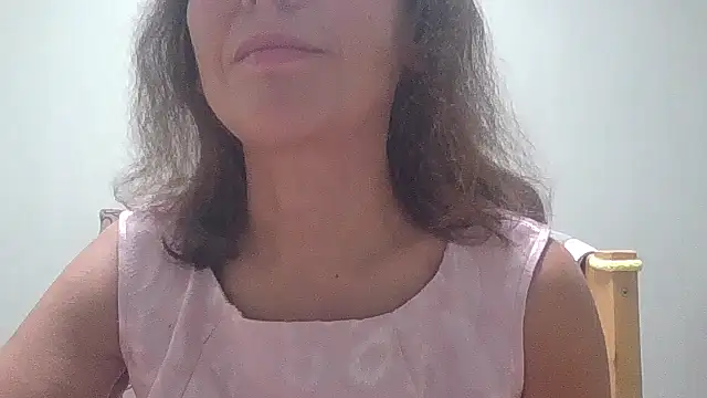 HollyJewel online show from 5, 10, 2025