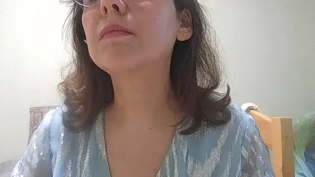 HollyJewel online show from 27, 4, 2026