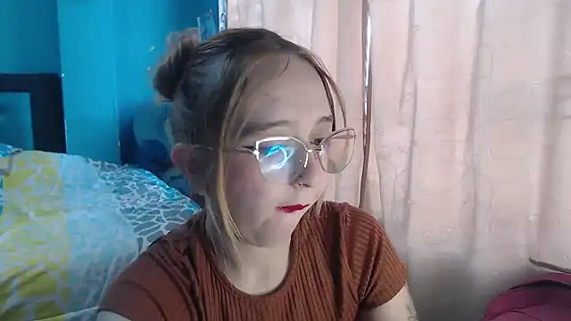 Liaroberts1 online show from 29, 1, 2025