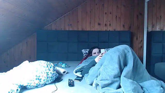 Snapshot of BoeseMoni1998 chatting on 14, 2, 2025 BoeseMoni1998 online show from 14, 2, 2025