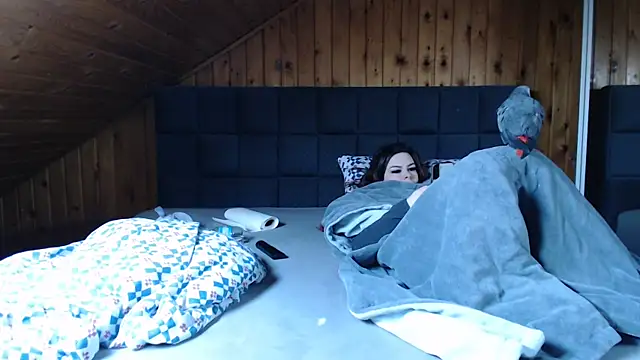 Snapshot of BoeseMoni1998 chatting on 18, 2, 2025 BoeseMoni1998 online show from 18, 2, 2025