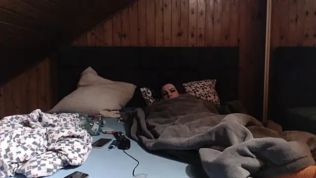 Snapshot of BoeseMoni1998 chatting on 2, 3, 2025 BoeseMoni1998 online show from 2, 3, 2025