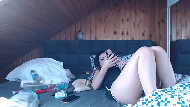 Snapshot of BoeseMoni1998 chatting on 19, 9, 2025 BoeseMoni1998 online show from 19, 9, 2025