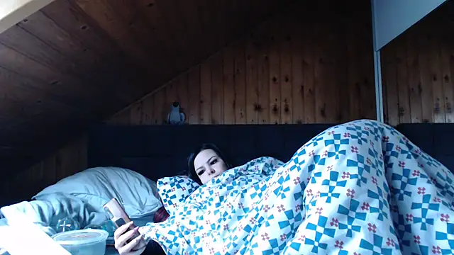 Snapshot of BoeseMoni1998 chatting on 20, 10, 2025 BoeseMoni1998 online show from 20, 10, 2025