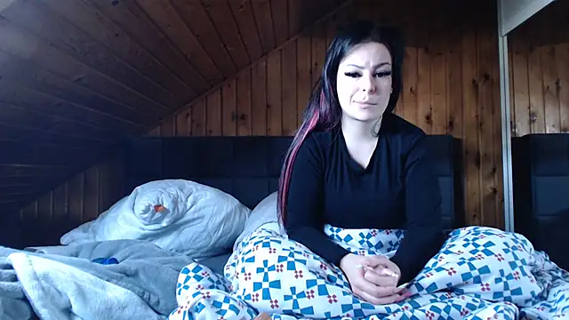 Snapshot of BoeseMoni1998 chatting on 13, 11, 2025 BoeseMoni1998 online show from 13, 11, 2025