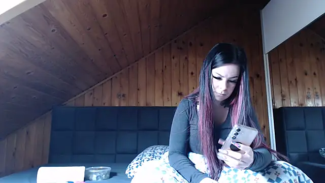 Snapshot of BoeseMoni1998 chatting on 18, 11, 2025 BoeseMoni1998 online show from 18, 11, 2025