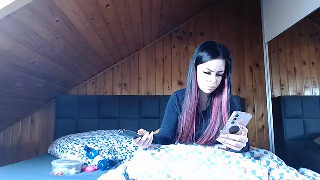 Snapshot of BoeseMoni1998 chatting on 22, 11, 2025 BoeseMoni1998 online show from 22, 11, 2025