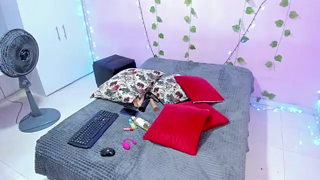 ambersmitx online show from 2, 2, 2025