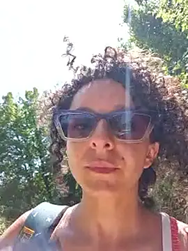 Emily Posh online show from 14, 7, 2026