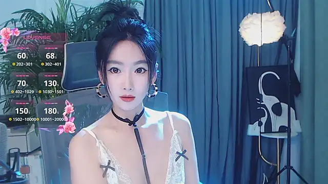 FeiFei-babe online show from 8, 4, 2026