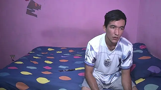 Sweetiefoxxx online show from 24, 4, 2026