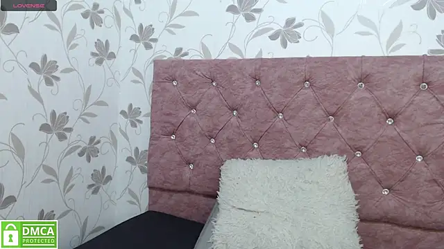 Snapshot of Susy_thomson chatting on 23, 2, 2025 Susy thomson online show from 23, 2, 2025