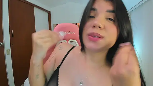 emma lopes online show from 23, 4, 2026