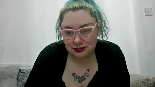 Bustycurves online show from 15, 3, 2026