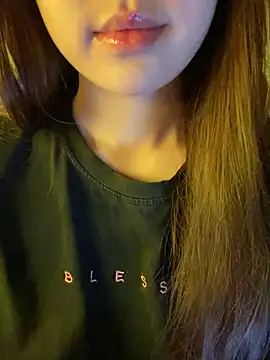 minmin2kk5 online show from 24, 4, 2026