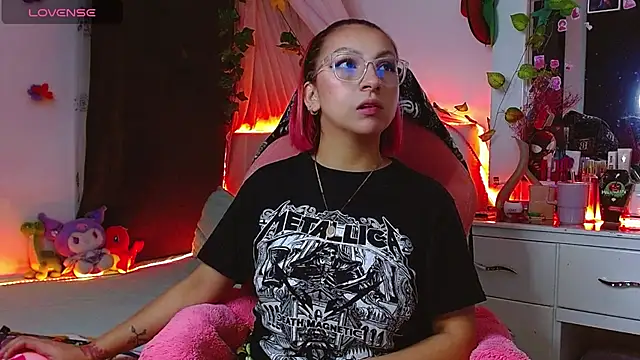 Littlerouse  online show from 27, 11, 2025