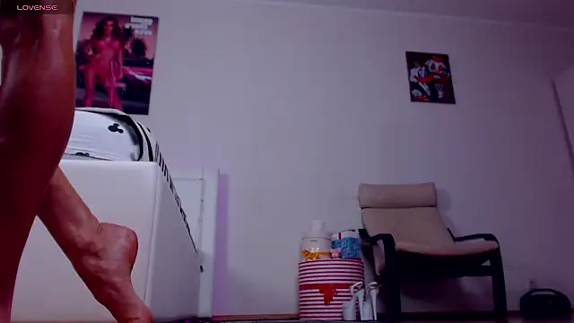 Snapshot of Sonja_Stripper_Ray chatting on 7, 11, 2025 Sonja Stripper Ray online show from 7, 11, 2025