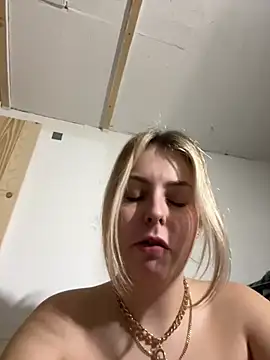 Livewithlucy online show from 12, 3, 2025