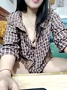 cream1299 online show from 9, 3, 2025