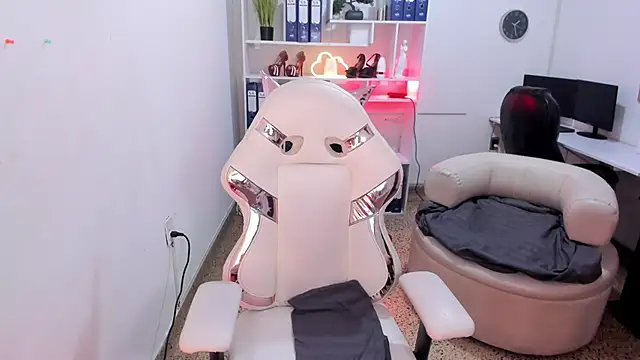 katya nt online show from 3, 10, 2025