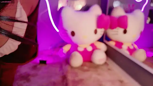 miia  baker online show from 24, 4, 2026