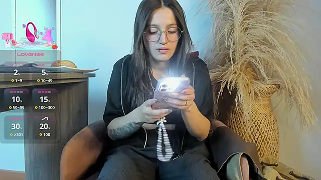 Elecktra sweet online show from 3, 3, 2026