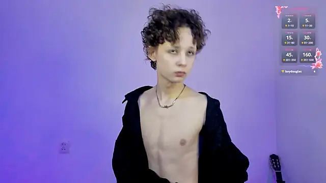 Vampirella GS online show from 6, 2, 2025