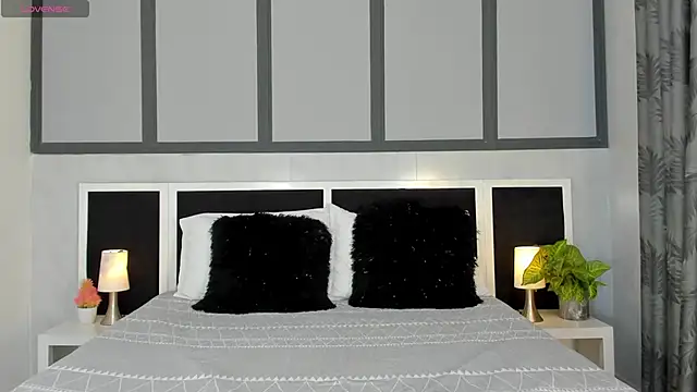 Snapshot of Violet_Rost chatting on 30, 1, 2025 Violet Rost online show from 30, 1, 2025