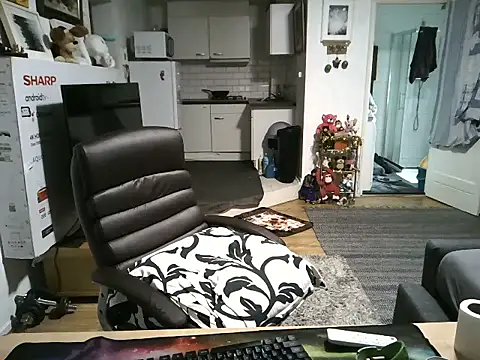 mihaimichael online show from 17, 10, 2025