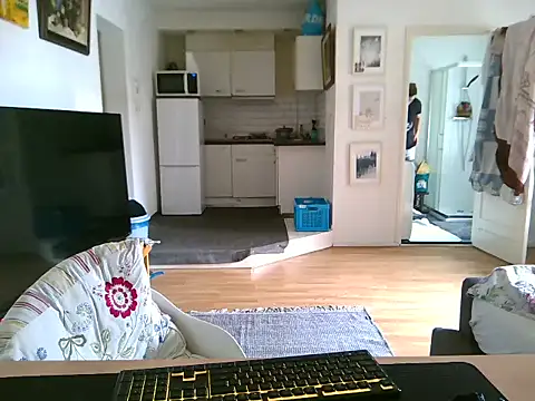 mihaimichael online show from 8, 5, 2026