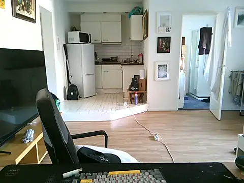 mihaimichael online show from 12, 7, 2026