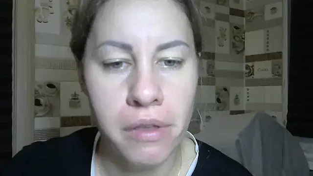 Snapshot of TherestlessKitty chatting on 14, 9, 2025 TherestlessKitty online show from 14, 9, 2025