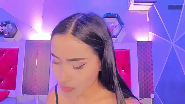 Karoll014 online show from 23, 4, 2026