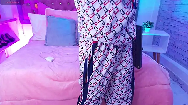 Snapshot of Tayzon_Foxxx chatting on 29, 9, 2025 Tayzon Foxxx online show from 29, 9, 2025