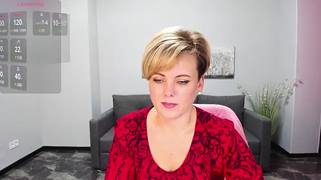 Julia Wilsone online show from 20, 1, 2025