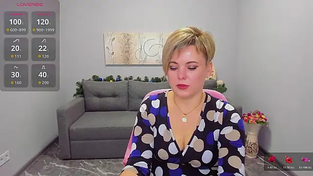 Julia Wilsone online show from 6, 1, 2026