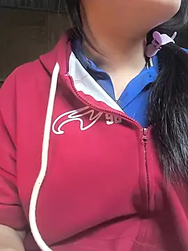 Sweetlove 77 online show from 5, 11, 2025