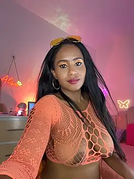 AlisonHoot69 online show from 2, 7, 2026
