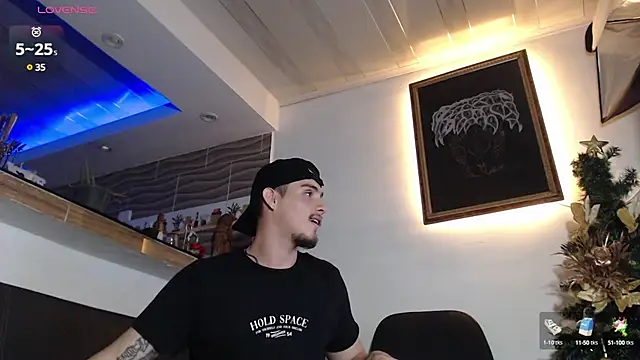 Snapshot of colby_scott chatting on 12, 12, 2024 colby scott online show from 12, 12, 2024