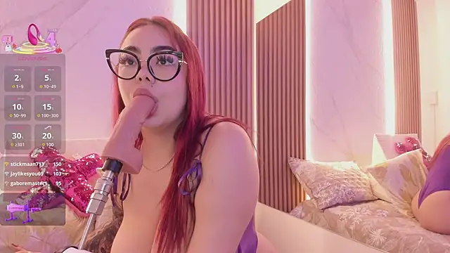 juicy led  online show from 25, 2, 2025