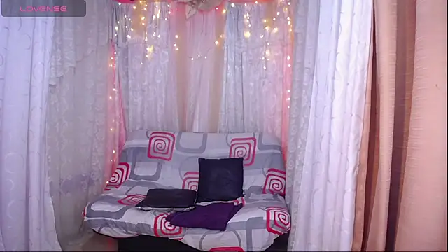 Ana off alana online show from 9, 10, 2025