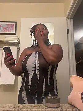 Goddess Nafeesha online show from 28, 7, 2026