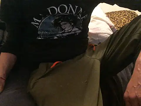 Snapshot of bravo23toro chatting on 26, 2, 2026 bravo23toro online show from 26, 2, 2026