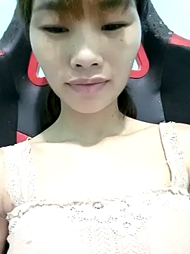 Lonalysexy online show from 21, 4, 2026