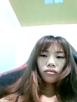 Lonalysexy online show from 26, 4, 2026