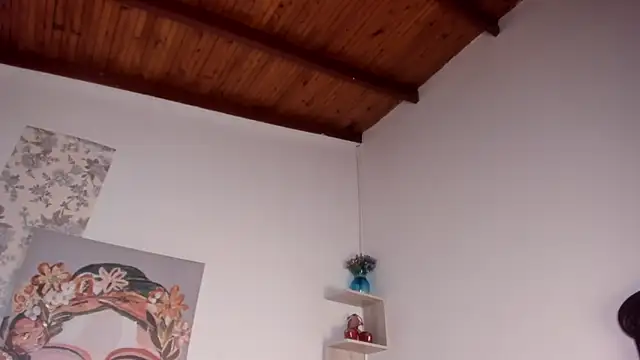 Snapshot of chantall_smith chatting on 28, 2, 2025 chantall smith online show from 28, 2, 2025