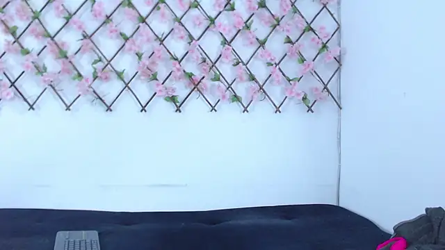 tiffany gomez9 online show from 27, 3, 2026